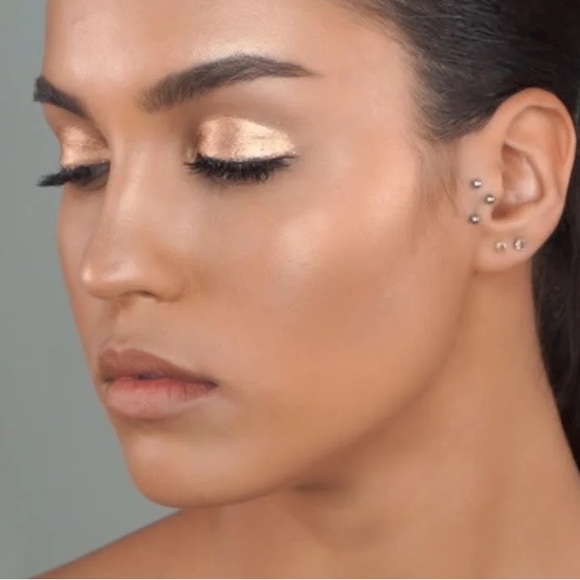 LN — Chroma Crystal Liquid Eyeshadow in “Zone” — Natasha Denona - Picture 3 of 3